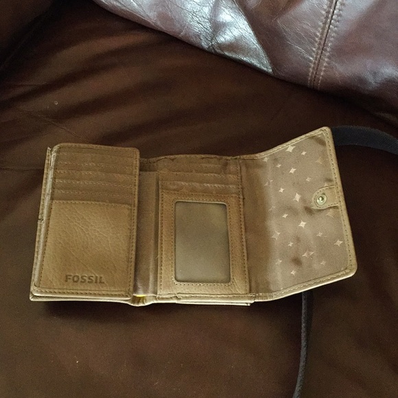 Fossil cross body bag with wallet - Picture 5 of 7